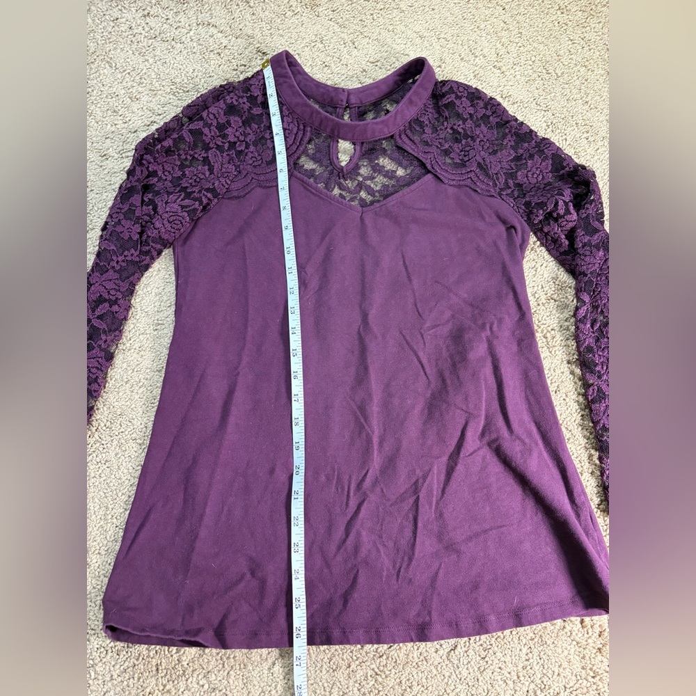 Torrid‎ Deep Purple Lace Sleeve Blouse - Picture 4 of 4